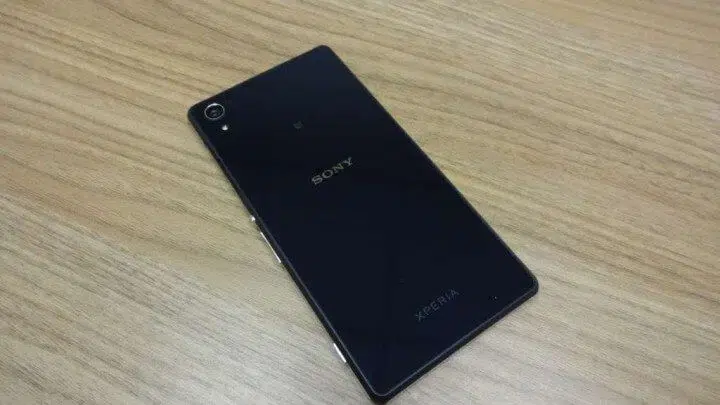 Xperia_z2_smt_design_08