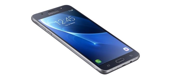 Samsung lan a nova linha Galaxy J no Brasil - 53