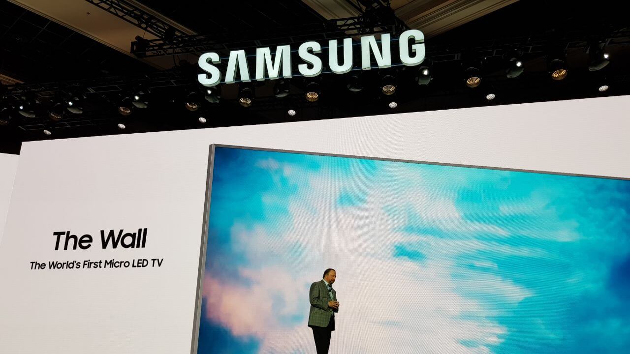 Ces 2018: samsung vai integrar a assistente bixby nas smart tvs. O assistente pessoal da samsung chegou para revolucionar o universo das smart tvs, permitindo uma integração entre seus dispositivos.