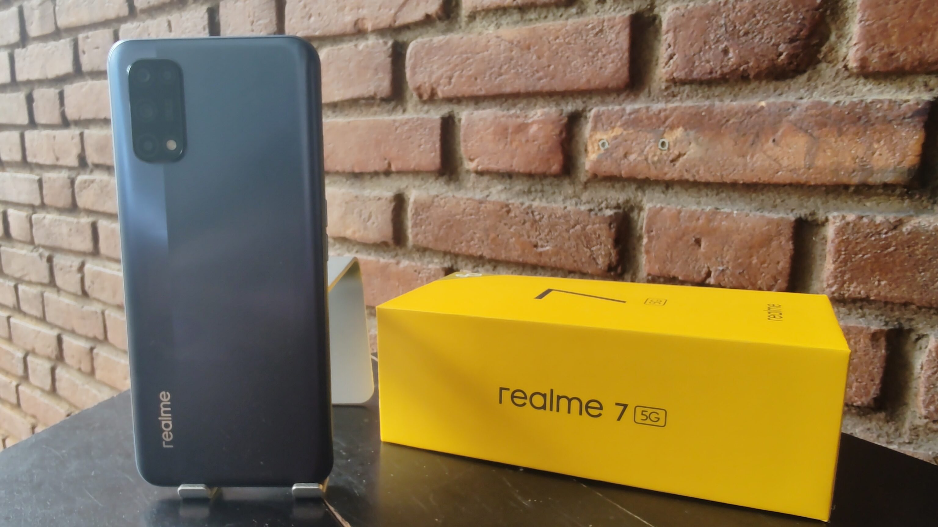 review-realme-7-5g-is-the-most-affordable-5g-cell-phone-in-brazil