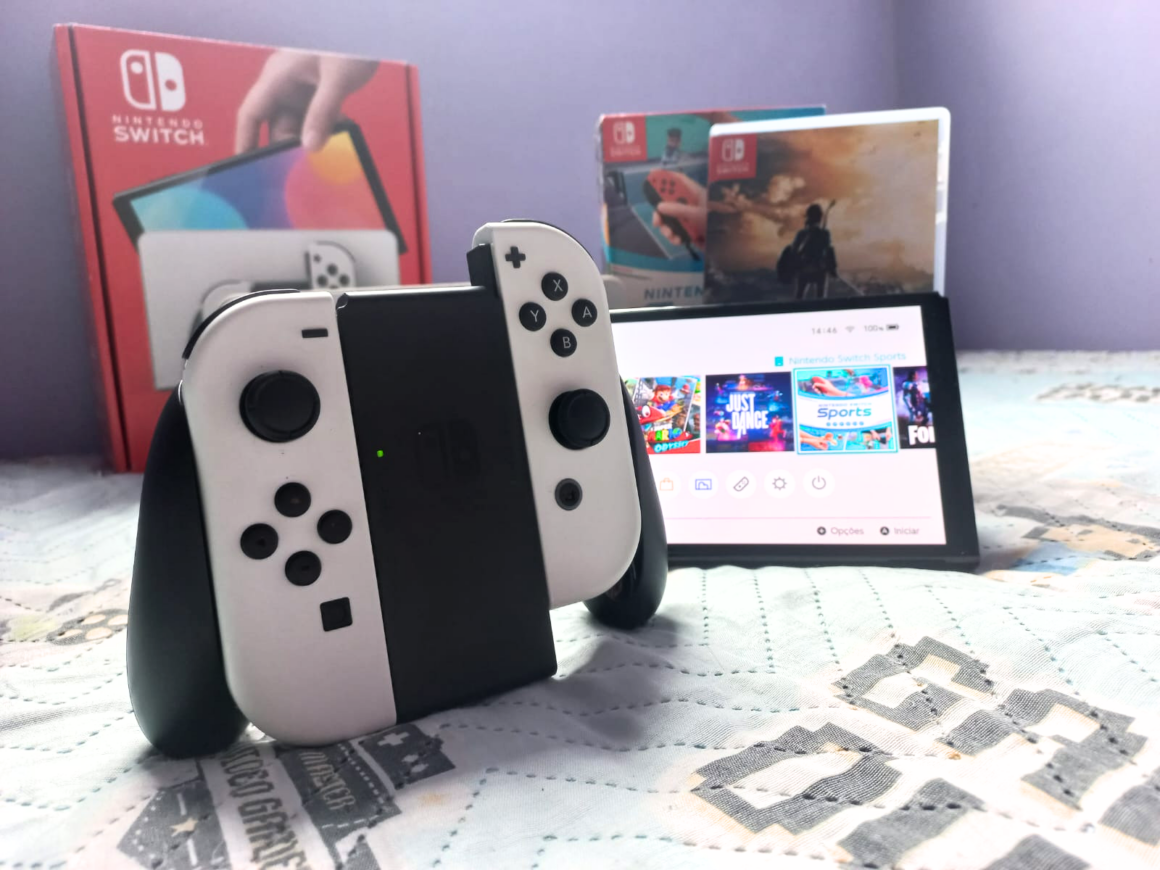 REVIEW: Nintendo Switch OLED